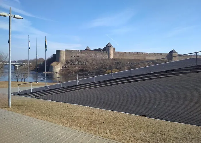 شقة Down Town نارفا