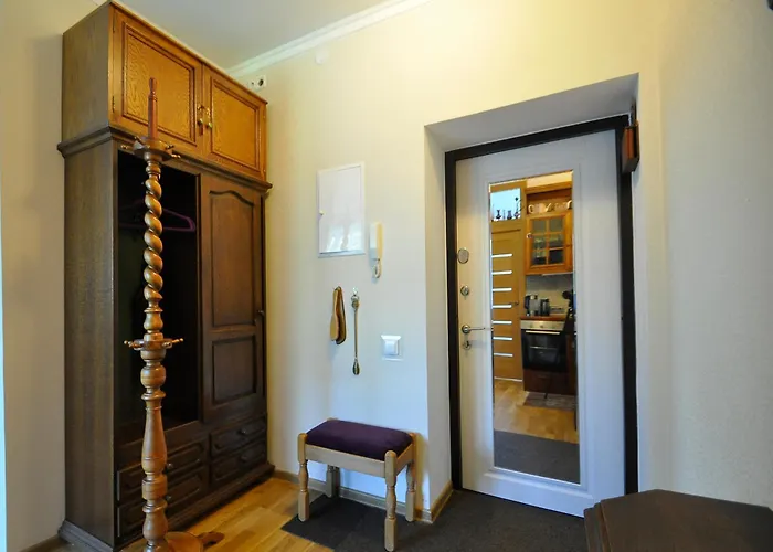 Down Town شقة نارفا